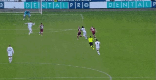 沙巴体育-【意甲】弗拉霍维奇制胜球 尤文1比0笑傲都灵德比